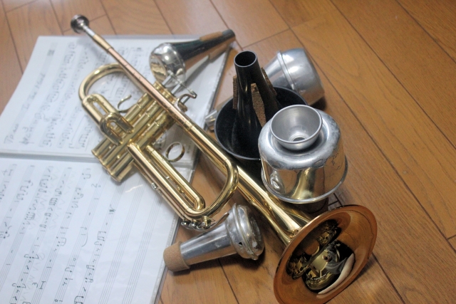 福岡でサックスを高価買取する楽器王福岡店